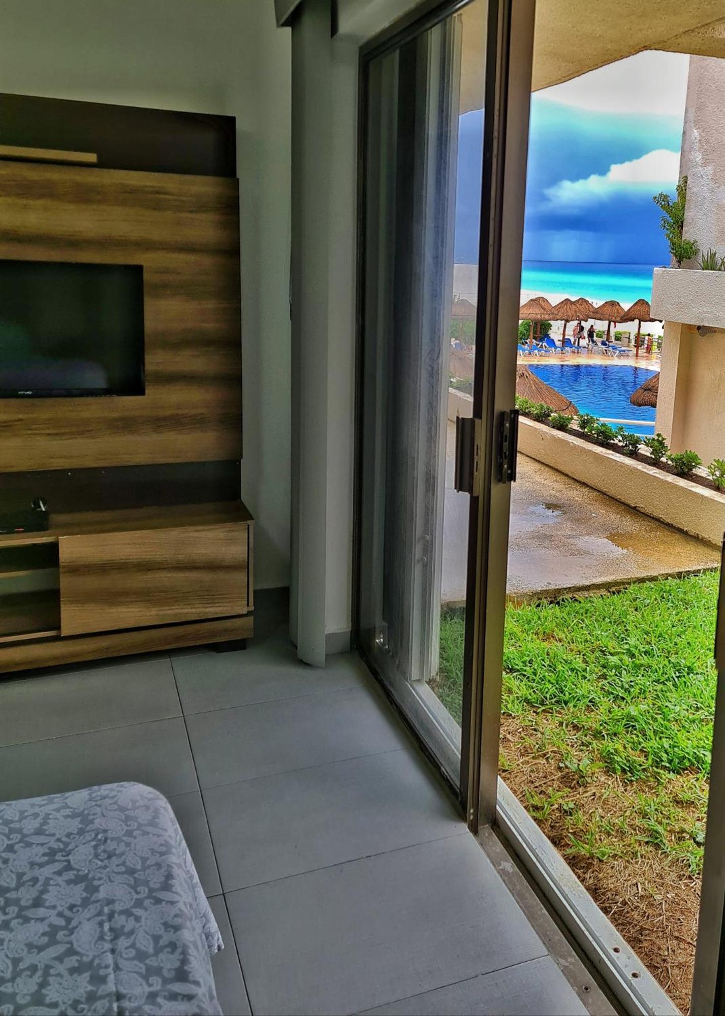 Villas Marlin 2 Cancun Exterior photo